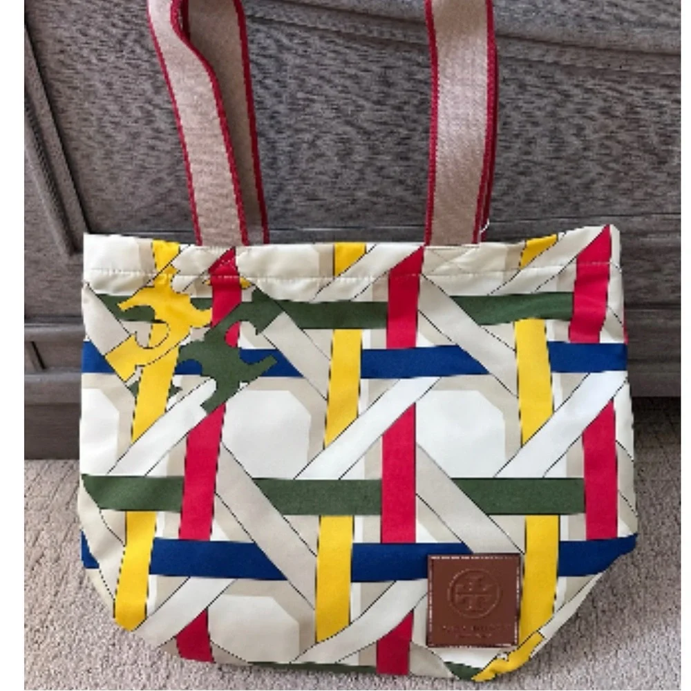 Tory Burch Ella Nylon Tote - Picture 4 of 6
